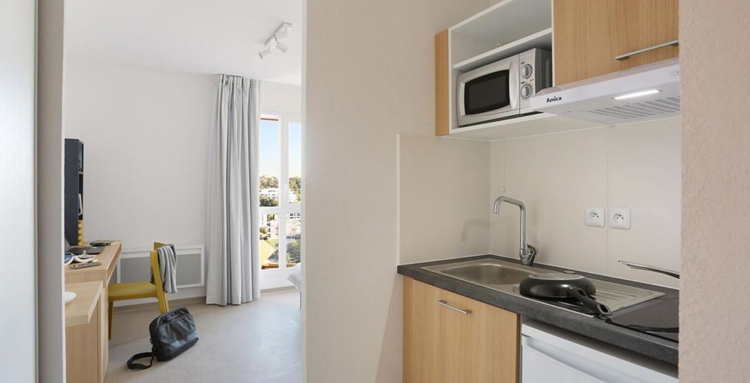 Studio - 18m ² — photo 1
