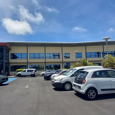 Bureau 3 pièces 4250 €