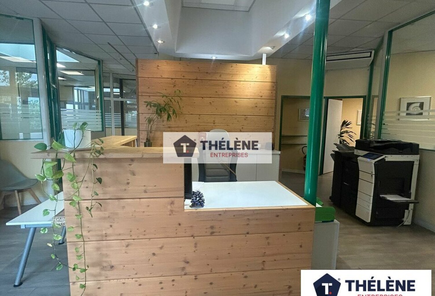 BUREAUX à VENDRE — photo 1