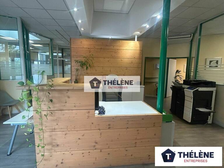 BUREAUX à VENDRE — photo 1