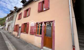 Immeuble  100 m² à vendre à Laguenne-sur-Avalouze (19150)