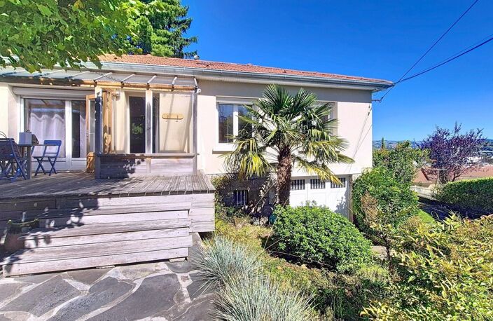 Maison avec piscine, Montplaisir, secteur Recherché — photo 2