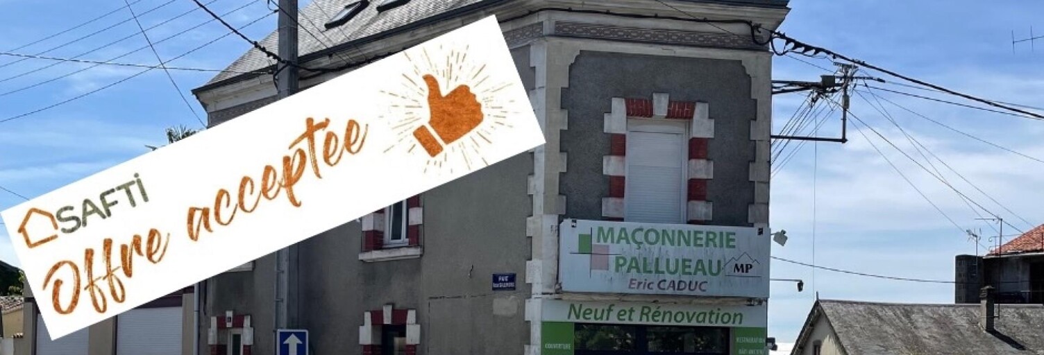 Immeuble  152 m² à vendre à Bressuire (79300)