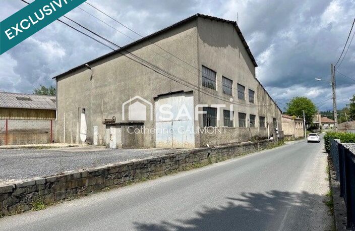 Ensemble de locaux industriels — photo 2
