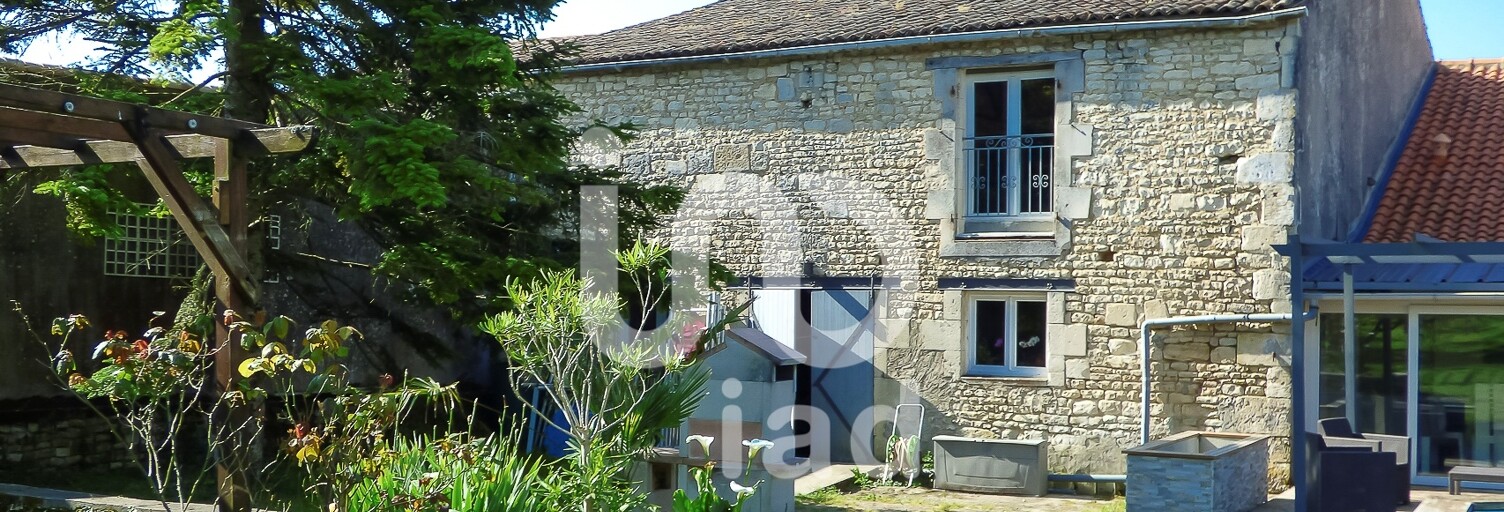 Maison 7 Pièces 190 m² à vendre à Montroy (17220)