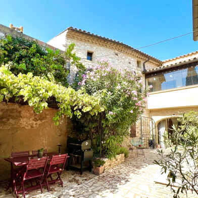 Maison 10 pièces 599000 €