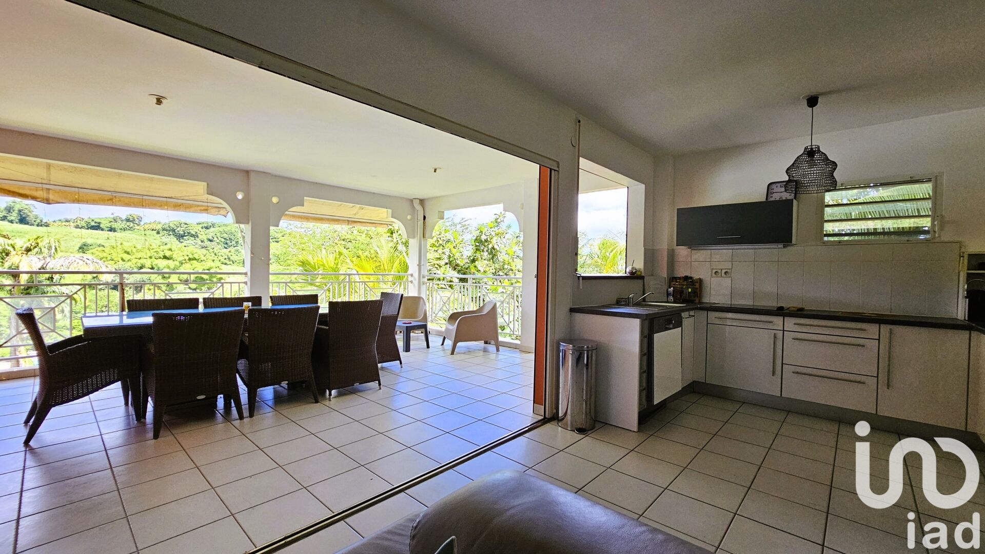 Appartement à vendre, 3 pièces, 72 m², Fort-de-France