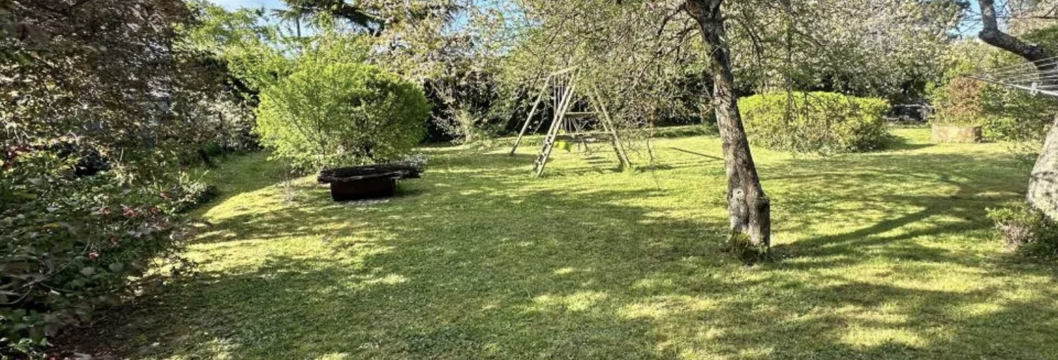 Terrain  403 m² à vendre à Saint-Romain-de-Jalionas (38460)