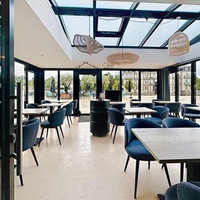 Commerce  216000 €