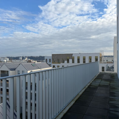 Appartement 2 pièces 890 €