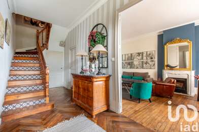 Maison 11 pièces 550000 €