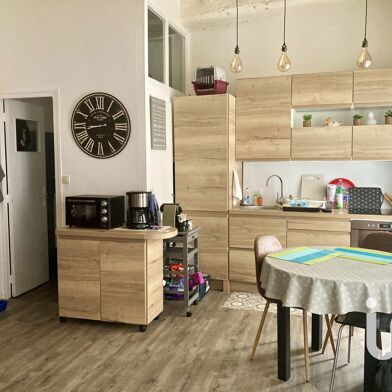 Appartement 1 pièces 146000 €
