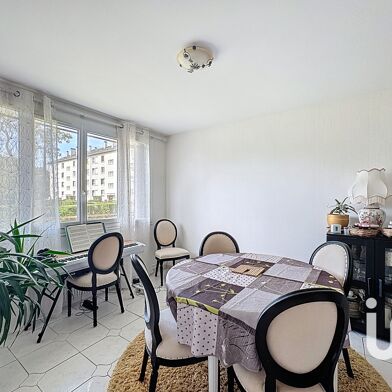 Appartement 4 pièces 340000 €