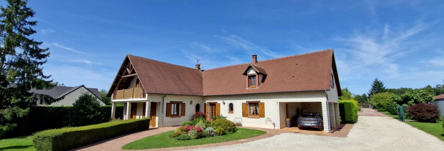 Maison 9 Pièces 300 m² à vendre à Gien (45500)