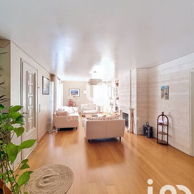 Maison 7 pièces 439000 €