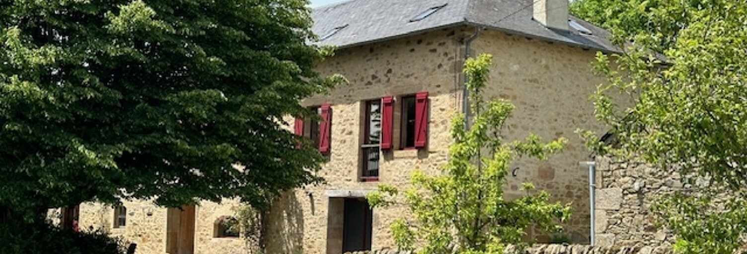 Maison 9 Pièces 300 m² à vendre à Gorses (46210)