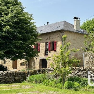 Maison 9 pièces 565000 €