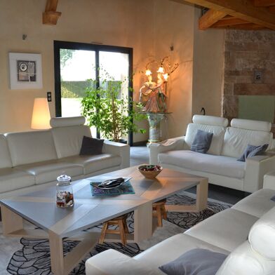 Maison 8 pièces 511000 €