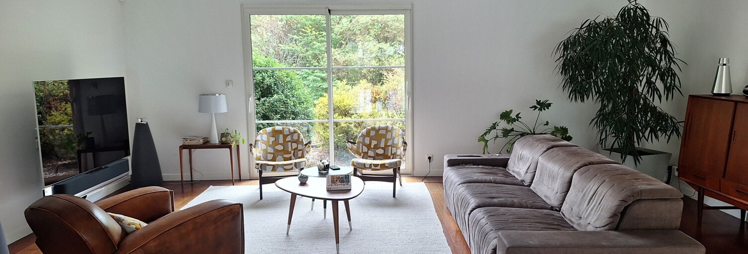 Maison 8 Pièces 250 m² à vendre à Sainte-Hélène (33480)