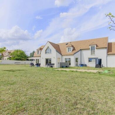 Maison 10 pièces 850934 €