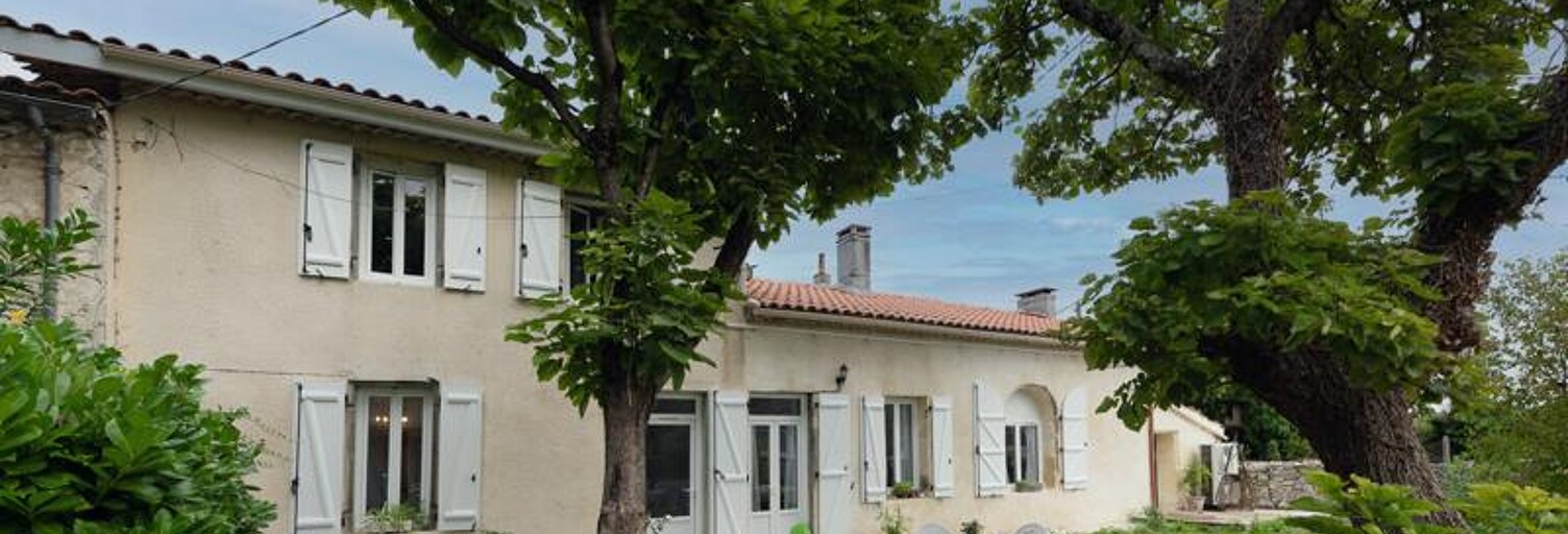 Maison 5 Pièces 106 m² à vendre à Saint-Estèphe (33180)