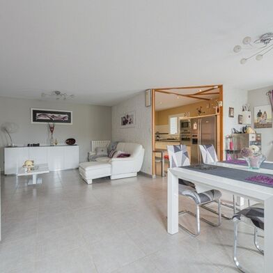 Maison 5 pièces 438000 €