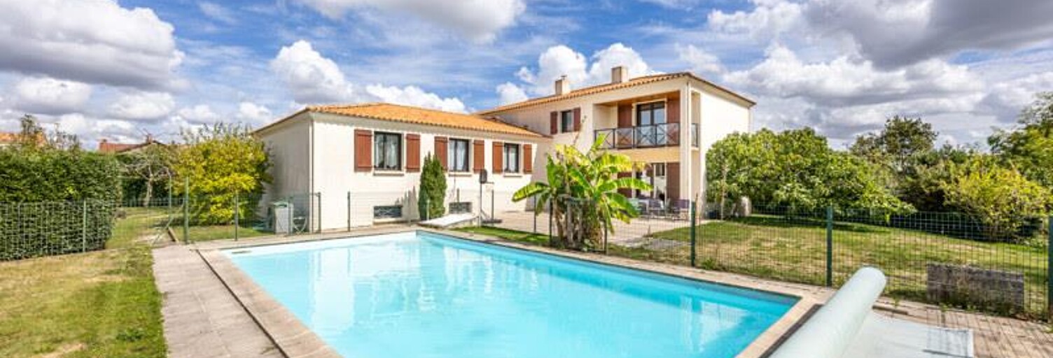 Maison 8 Pièces 275 m² à vendre à La Roche-sur-Yon (85000)