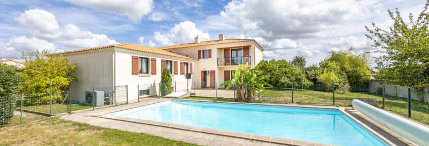 Maison 8 Pièces 275 m² à vendre à La Roche-sur-Yon (85000)