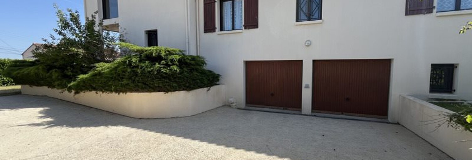 Maison 8 Pièces 275 m² à vendre à La Roche-sur-Yon (85000)