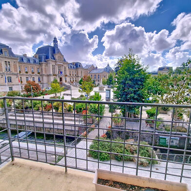 Appartement 3 pièces 108000 €