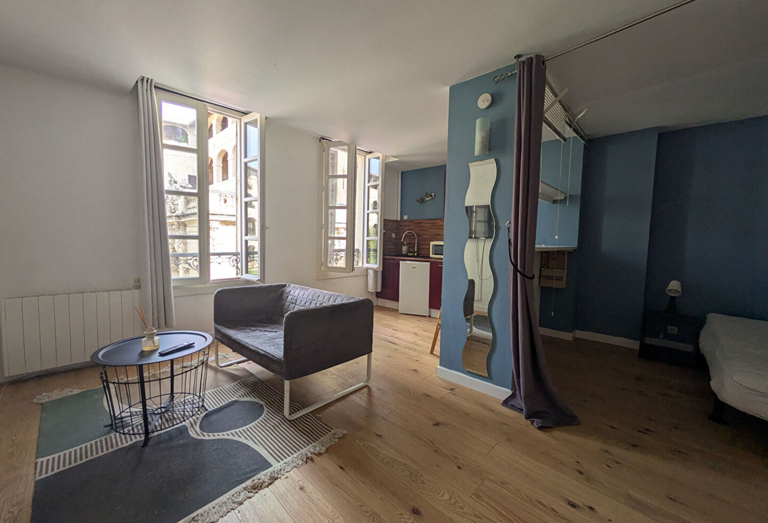 AVIGNON INTRA MUROS — photo 1