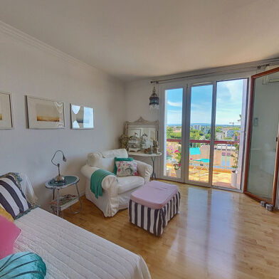 Appartement 3 pièces 132000 €