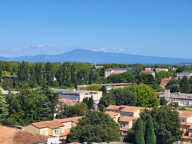Laissez-vous séduire par sa luminosité et sa vue imprenable sur le Mont Ventoux ! Appartement lumineux   de 69m2 avec vue sur le Mont Ventoux — photo 2