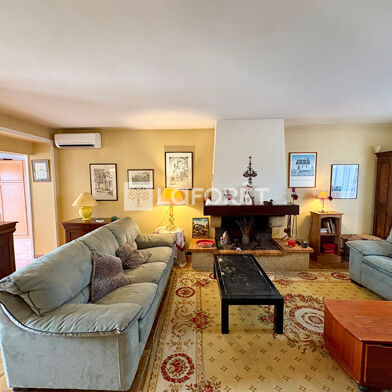 Maison 5 pièces 549000 €