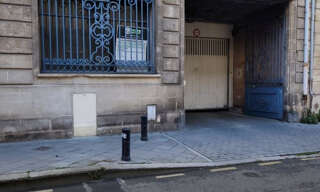 Garage   m² à vendre à Bordeaux (33000)