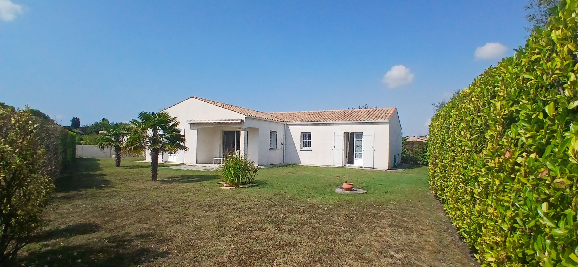 Villa / Maison  T5 à vendre Saint-Sulpice-de-Royan 17200