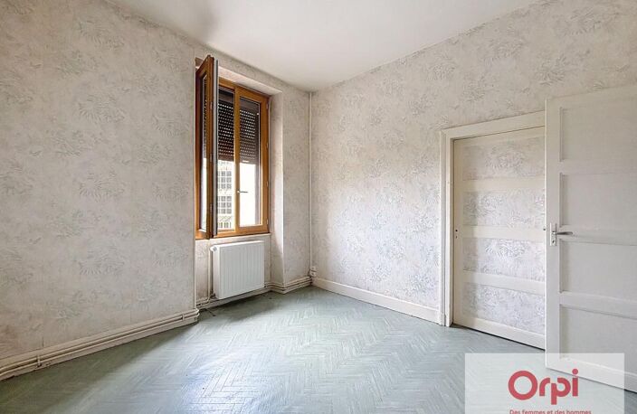 Appartement À Louer Commentry Centre Ville — photo 3