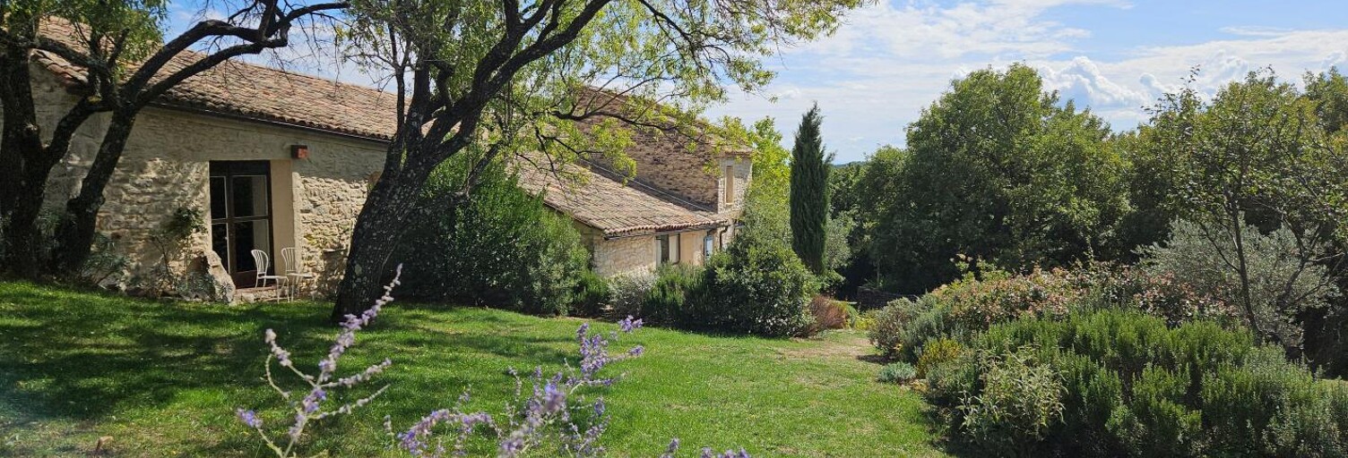 Maison 10 Pièces 335 m² à vendre à Cruis (04230)