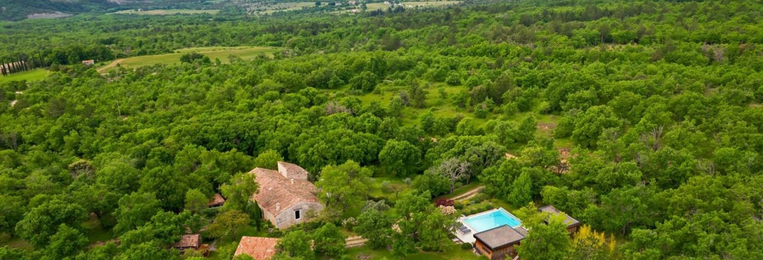 Maison 10 Pièces 335 m² à vendre à Cruis (04230)