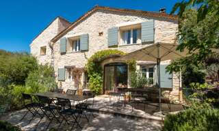 Maison 10 Pièces 335 m² à vendre à Cruis (04230)
