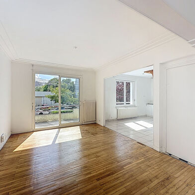 Maison 5 pièces 326350 €