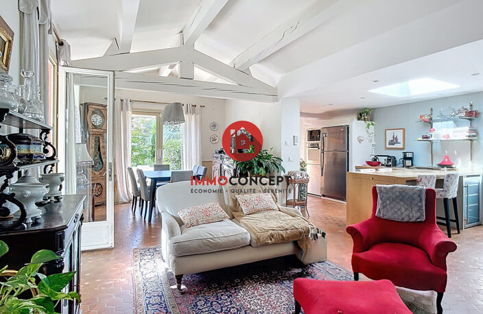maison charme T7 avec piscine annexe jardin — photo 2