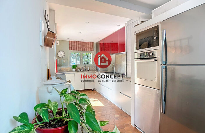 maison charme T7 avec piscine annexe jardin — photo 4
