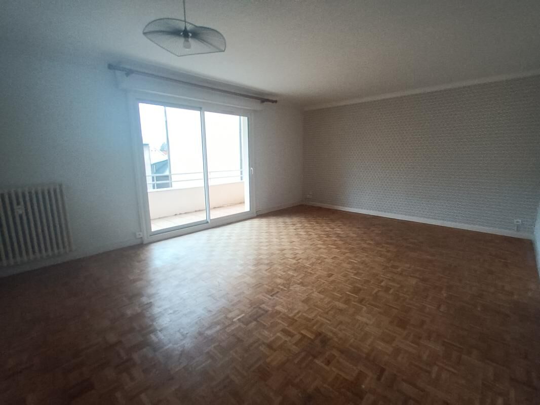 Appartement  T4 à louer Rodez 12000