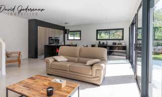 Maison 5 Pièces 103 m² à vendre à Saint-Raphaël (83700)