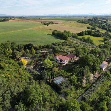 Maison 7 pièces 735000 €