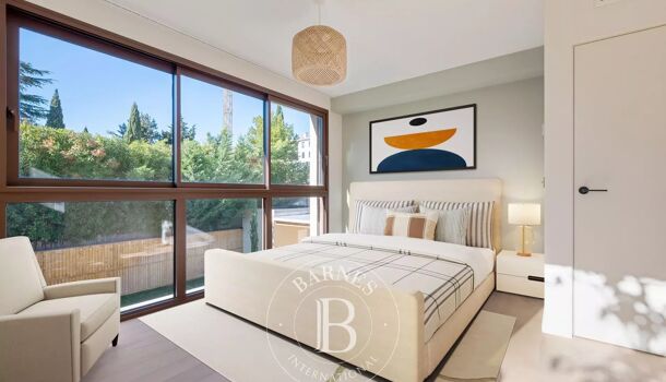 Villa / Maison 7 pièces  à vendre Aix-en-Provence 13100