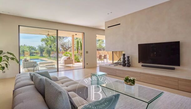 Villa / Maison 8 pièces  à vendre Aix-en-Provence 13100