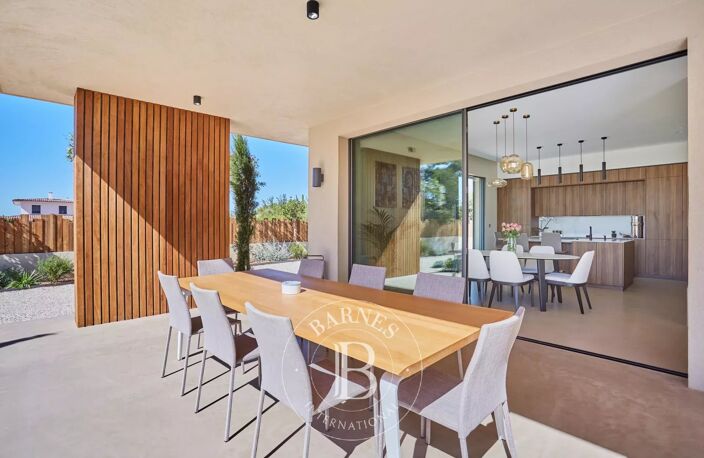 AIX-EN-PROVENCE — MAISON DE PLAIN-PIED — 5 CHAMBRES EN SUITE — P — photo 4