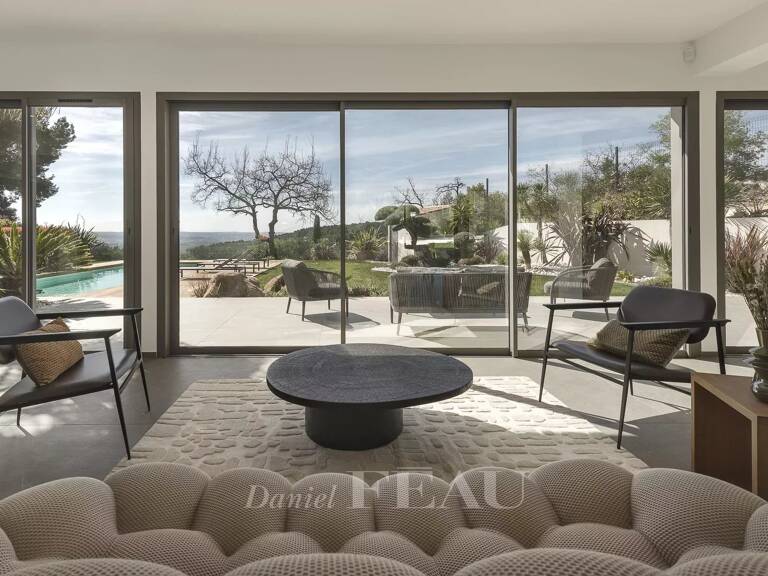 Aix-en-Provence - Maison contemporaine avec vue dégagée — photo 1